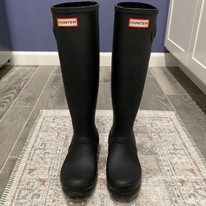 Hunter Tall Matte Black Boots